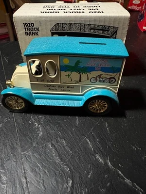 ERTL 1920 International Truck Bank Daytona Bike Week 1994 Nuevo en caja Foto 1 de 4