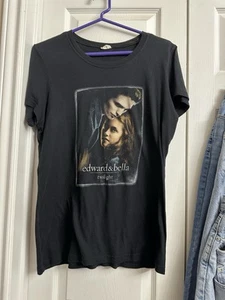 Twilight Edward und Bella Grafik TShirt Damen Junior XL - Bild 1 von 5