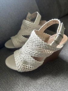 Torrid Crochet Cage Wedge Heels Womens 10.5 Wide Sandals Tan Platform Shoes - Picture 1 of 15