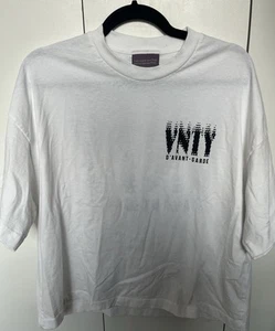 VNTY D’AG Avant-Garde White T-Shirt Size Medium - Picture 1 of 6