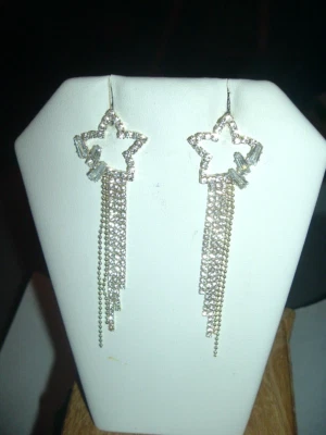 开放式铺面水晶星星长水钻 TASSSELS Betsey Johnson 穿孔耳环 — 第 1/4 张图片