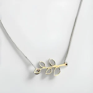 Horizontal Hanging Leaf Vine Necklace Costume Jewelry Gold Tone - Picture 1 of 7
