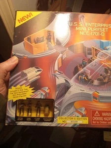 Star Trek Next Gen Innerspace USS Enterprise Mini Playset Collectors Edition NIB - Picture 1 of 11