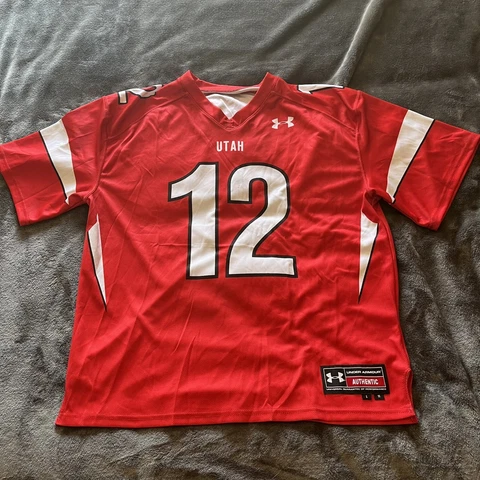 Under Armour Utah Utes Hockey Lacrosse Jersey #12 Men's Large Red Short Sleeve Cover