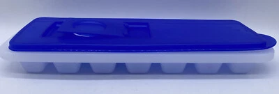 TUPPERWARE Fresh N Pure IICE CUBE TRAY & Flip Top Lid Seal BLUE 2704A-3, 2705A-2 - Image 1 of 4