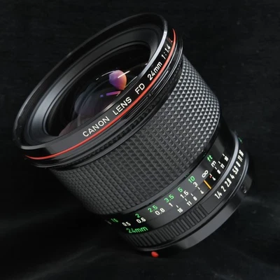 Canon New FD 24mm F/1.4L (Canon FD mount) #61 - Image 1 of 4