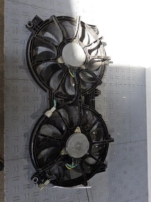 Nissan Altima 2013-2018 sedán ventilador radiador motor ventilador conjunto 2,5 L 4 cilindros Foto 1 de 4