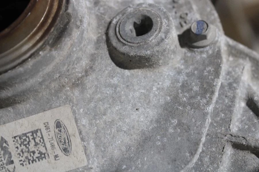 2018 Ford Fusion 4WD Transfer Case CV6Z7251Q 108K Miles Used OEM - Imagem 1 de 4