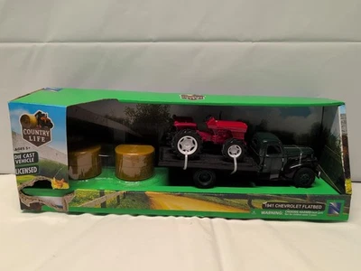 Chevy plataforma con tractor agrícola y pacas SS-54296 1:32 NUEVO-RAY 1941 Foto 1 de 4