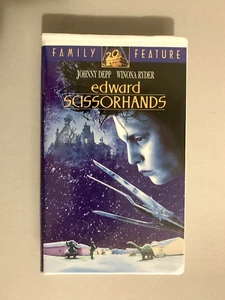 Edward Scissorhands (VHS, 1990, Clamshell) - Collectible/Display Quality - Picture 1 of 6