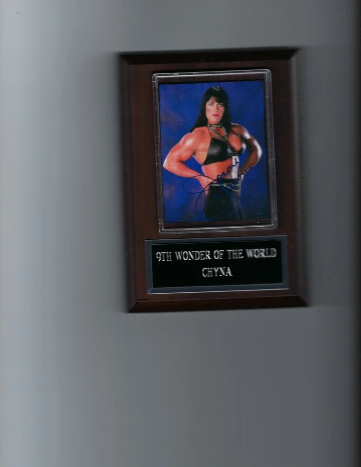 CHYNA 9ª MARAVILLA DEL MUNDO PLACA LUCHA LIBRE WWE WWF Foto 1 de 1