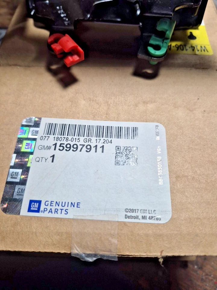 Manija del portón trasero Silverado Sierra 1999-2007 original 15997911 OEM NUEVO Foto 1 de 3