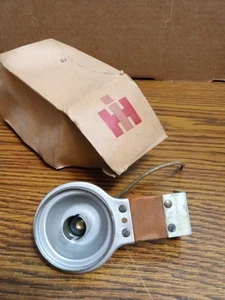 Vintage KING BEE Marker light HY-POWER 78 For Parts Repair (No Lens, Bulb) - Picture 1 of 8