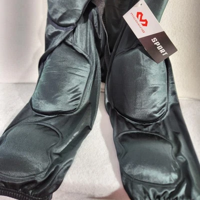 Pantalones de compresión de fútbol McDavid 7 Pad integrados negros para hombre pequeños Foto 1 de 4