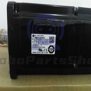 NEW YASKAWA AC SERVO MOTOR SGMJV-08AAA6C 1PCS - Picture 1 of 3