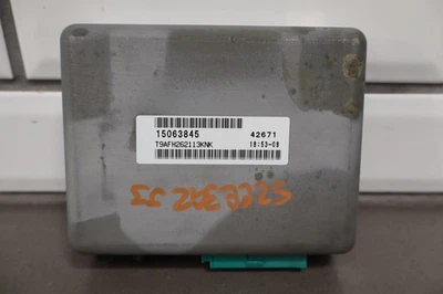01-02 Chevy GMC 2500HD Tranfer Case Control Module OEM 15063845 - Image 1 of 4