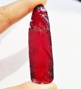 CLEAR 141 CT RED RUBY #8 CORUNDUM ROUGH LAB GROWN GEMSTONE - Picture 1 of 1