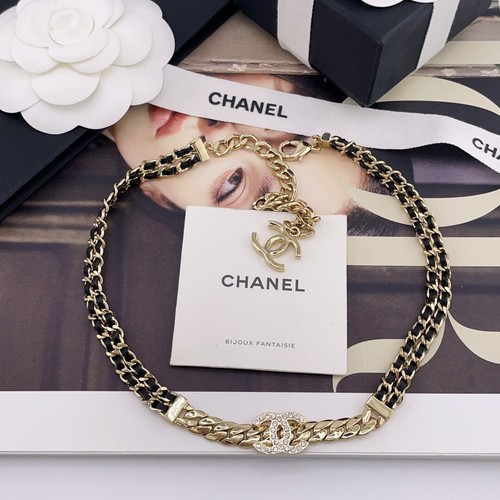 ?Collana CHANEL catena spessa pelle di agnello doppio strato CCS con ferramenta oro chiaro