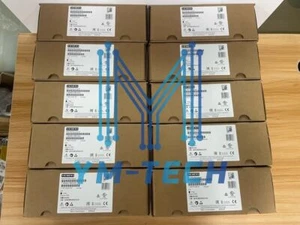 NEW In Box SIEMENS 6SE6400-1PB00-0AA0 MICROMASTER 4 PROFIBUS MODULE - Picture 1 of 10