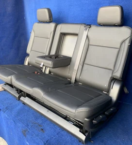 2022 2021 Tahoe 2nd Row Bench Seat Is Black Leather manual Folding non-heated - Picture 1 of 5