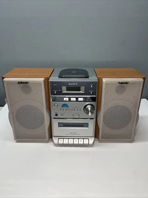 Sony CMT-EP313 Micro Hi Fi Component CD-AM/FM-Cassette w/Speakers No Remote VGC - Image 1 of 4