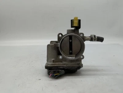 Toyota Rav4 2009-2018 carrocería del acelerador UOTC2 Foto 1 de 4