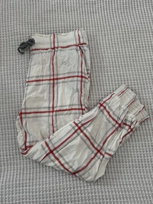 Pijama de franela a cuadros Aerie pantalones de salón jogger con cordón talla mediana Foto 1 de 4
