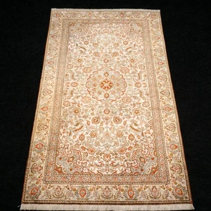 Seidenteppich Isfahan 143 x 84 cm Orient Teppich Esfahan Beige Handgeknüpft Rug - Bild 1 von 17