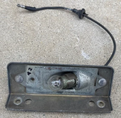 LINCOLN CONTINENTAL REAR BACK BUMPER LICENSE PLATE LIGHT 1966-1969 66-69 FORD - Image 1 of 4