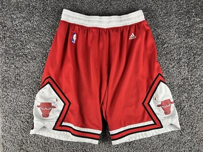 Pantalones Cortos Adidas Auténticos Chicago Bulls NBA Logo Bordado Para Hombre Talla Grande” Foto 1 de 4