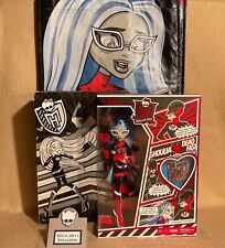 Mattel Monster High Dead Fast Ghoulia Yelps SDCC 2011 Exclusive NIB w/ Swag Bag 