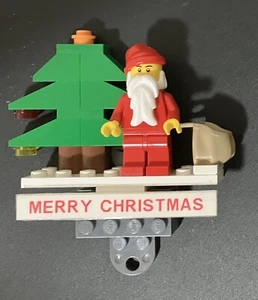 LEGO Santa & Christmas Tree Fridge Magnet - XMAS Ornament - MOC - Picture 1 of 2