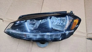 2018-2020 Volkswagen golf and GTI halogen left headlamp OEM - Picture 1 of 13
