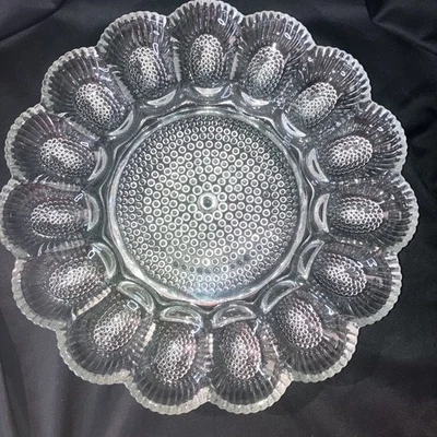 "Plato para servir huevos vintage Indiana Glass Hobnail Devild 11"" transparente para 15"""  Foto 1 de 4