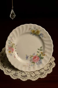 Royal Doulton England 1938 To 1959 Arcadia Bone China 12 Bread Butter Plates - Picture 1 of 8