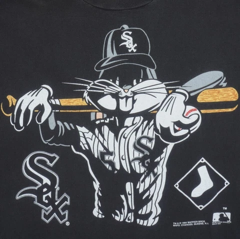 Chicago White Sox Team Baseball Bunny T-Shirt Gift For Fans Cover