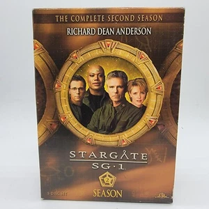 Stargate SG-1 - The Complete Season 2 (DVD, 2009, 5-Disc Set) - Picture 1 of 5