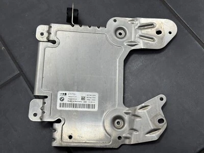 Supporto Centralina Sterzo Attivo BMW X5 E70 Supporto Unità di Controllo 6797591 - Immagine 1 di 4