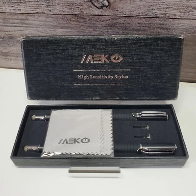 MEKO Universal Stylus 2 in 1 Precision Series Disc Stylus Touch Screen Pens - Image 1 of 4