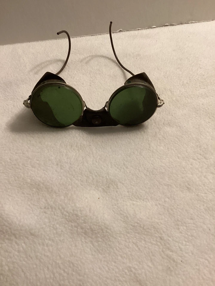 "Gafas de sol de colección Safely lentes de vidrio verde motociclista Steampunk con montura de cuerno 61/2""" Foto 1 de 4