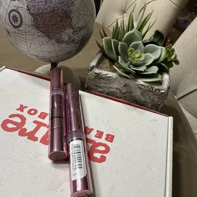 [2 Pack] Makeup Revolution Bright Light Highlighter Divine Dark Pink Sealed F4 - Image 1 of 3