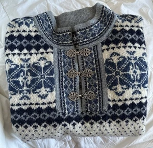 Nordic SKYR Pullover Gr. M/L Wollpullover Metallverschlüsse blau weiß Schneeflocke - Bild 1 von 10