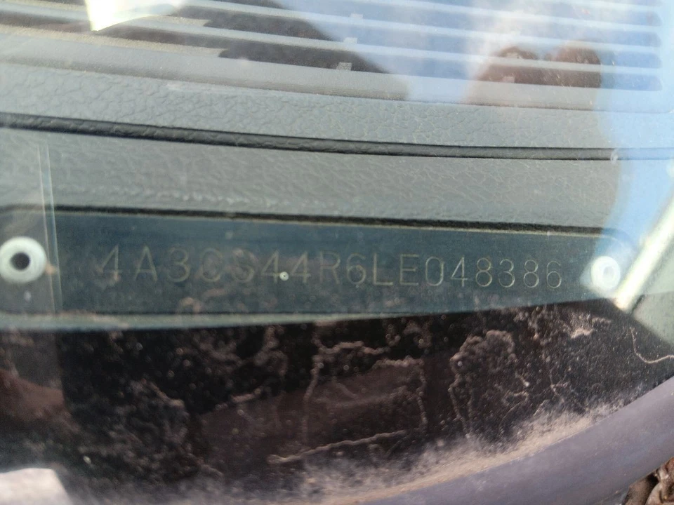 Driver Left Caliper Rear Fits 90-91 LASER 30365087 Foto 1 de 4