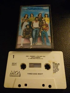 Three Dog Night Cassette Three Dog Night - Picture 1 of 2
