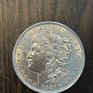 1921 $1 Morgan Silver Dollar - Picture 1 of 4