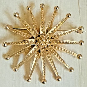 Broche de colección Monet tono dorado Starburst Sunburst prendedor firmado bisutería - Imagen 1 de 4