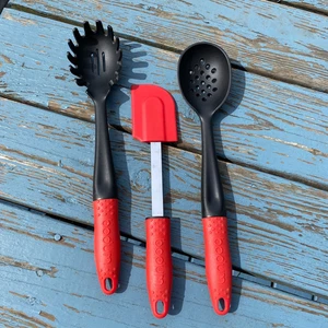 3 Bodum Kitchen Bistro RED Utensils Slotted Spoon Spaghetti Server Dough Spoon - Picture 1 of 8
