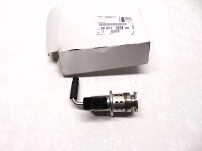 Genuine Peugeot 5008 Citroen C3 C4 DS3 DS5 1.6 HDI BlueHDI UREA AdBlue Injector  - Image 1 of 4