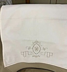 VINTAGE IVORY  POLYESTER & COTTON CHAIR BACK COVER ~ TAUPE EMBROIDERY~22" x 15" - Picture 1 of 2