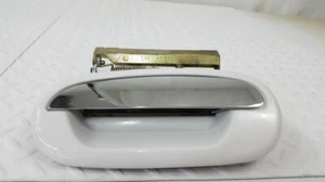 1999 Lincoln Navigator Rear Driver Exterior Door Handle - Picture 1 of 12